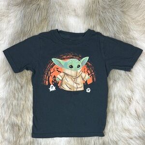 Size 5 Yoda Halloween Star Wars Short Sleeve Black Graphic T-Shirt